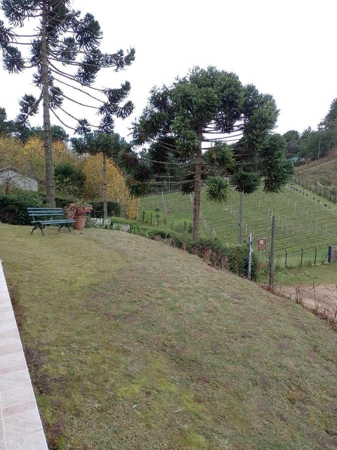 Casa Flores Do Campo Holiday home Campos do Jordao