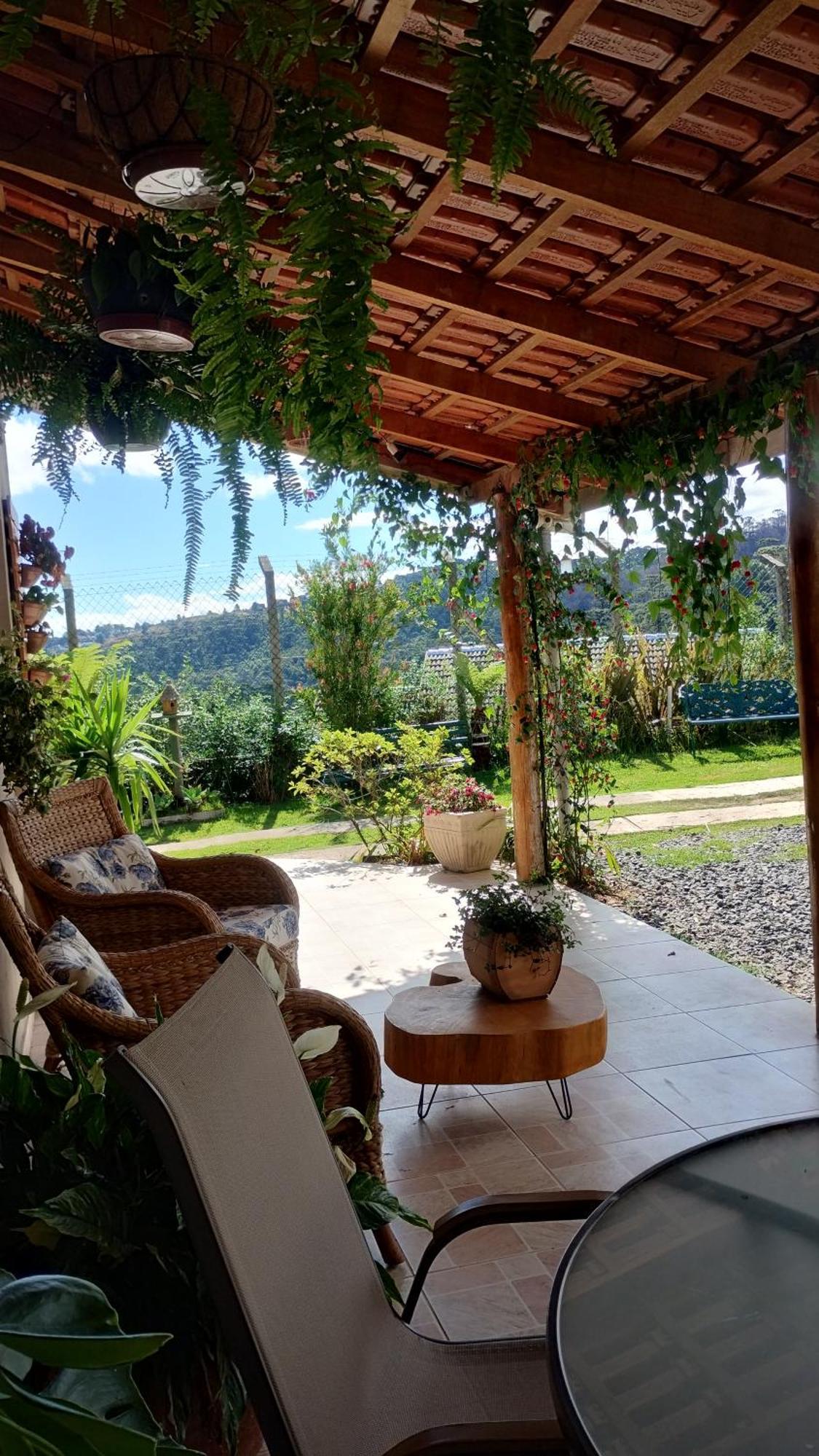 Casa Flores Do Campo Holiday home Campos do Jordao